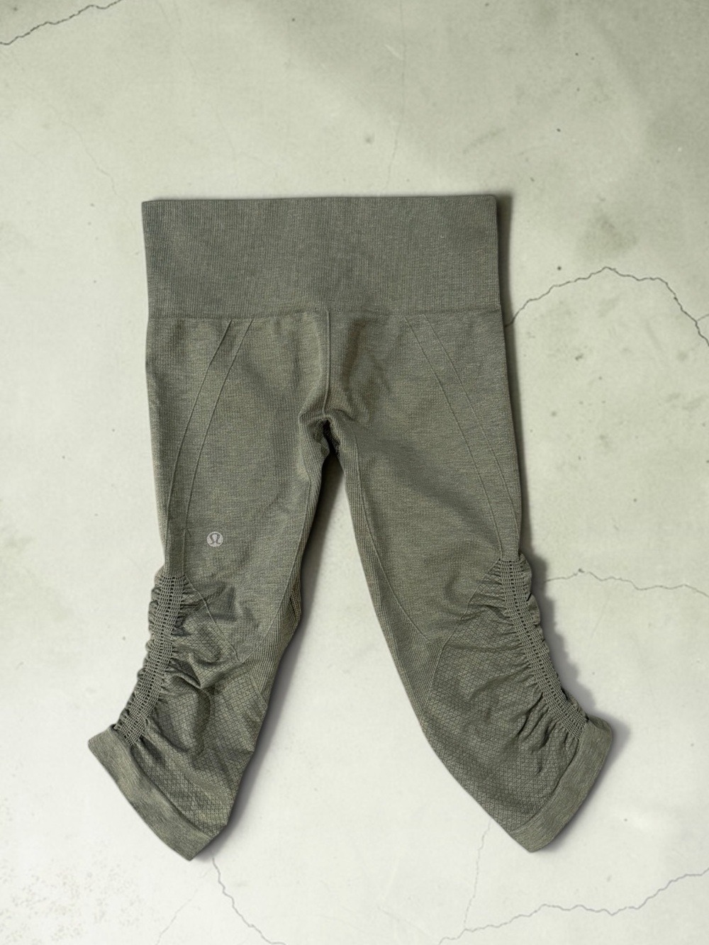 Lululemon Align Crop Leggings Green Size 4 Ruched Cuff Athleisure